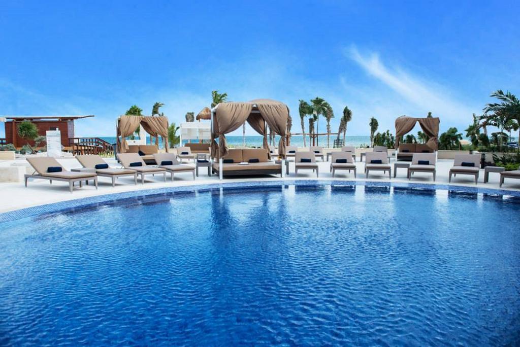 Hideaway - Royalton Riviera Cancun All Inclusive-Adults Only