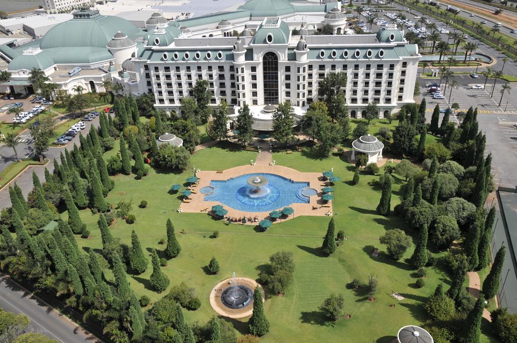 Peermont Metcourt Suites - Emperors Palace