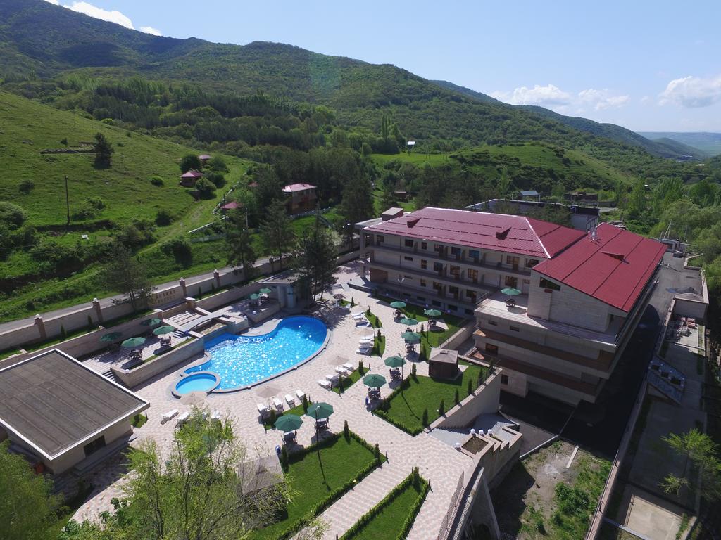 Aghveran Ararat Resort Hotel