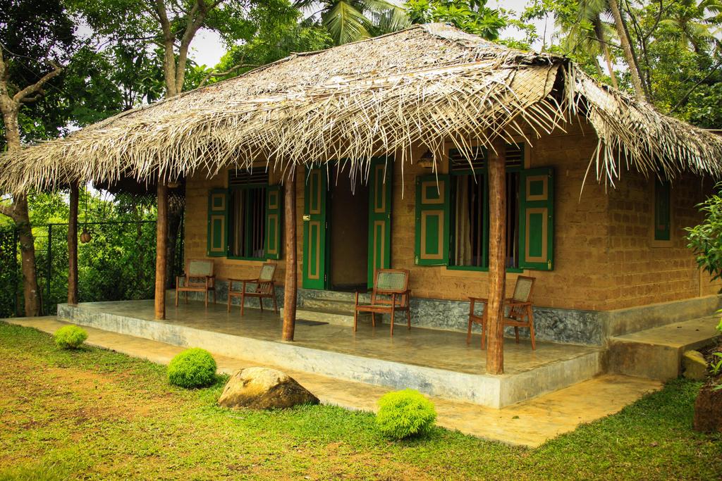 Kadolana Eco Village