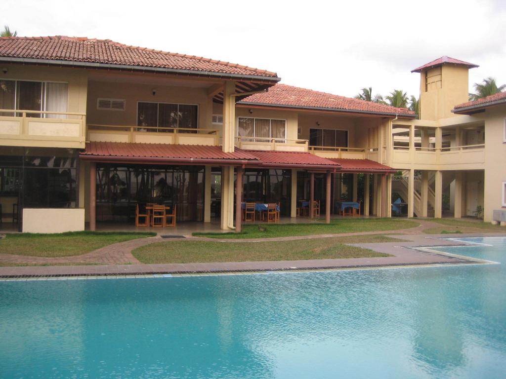 Sanmali Beach Hotel