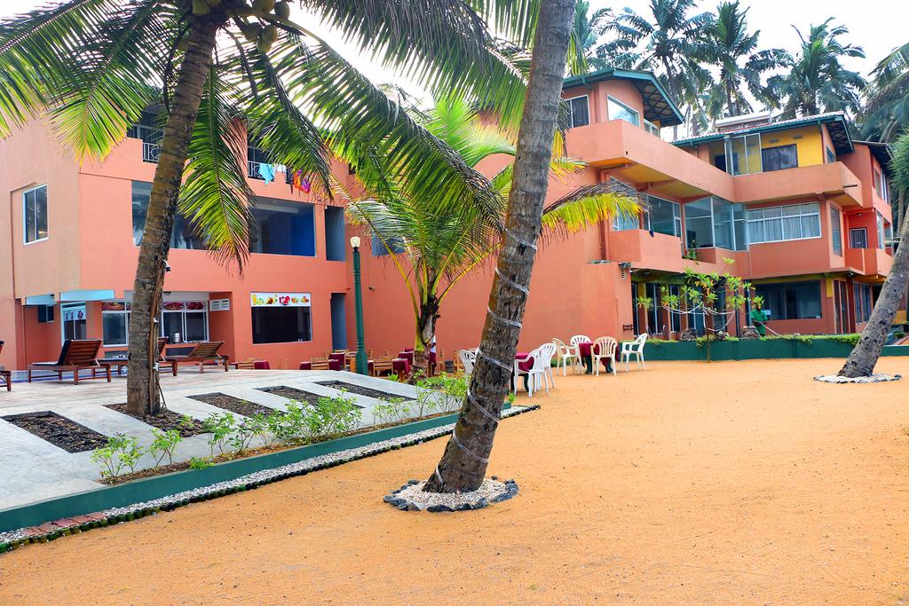 Roy Villa Beach Hotel