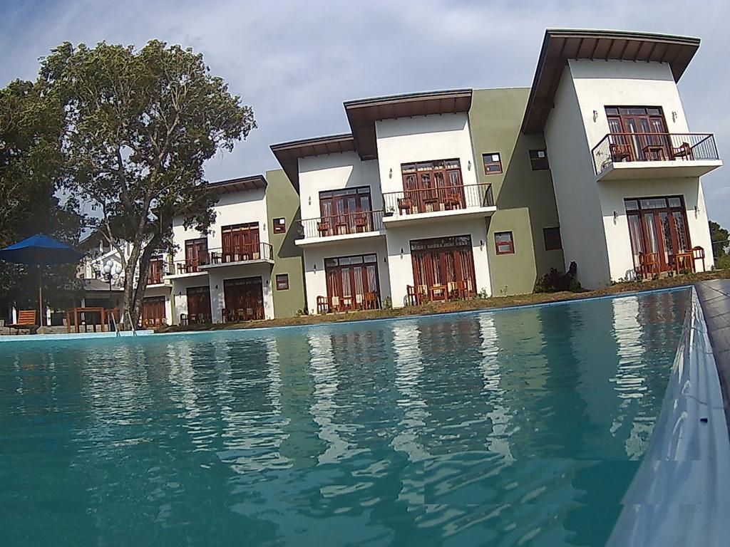 Wewa Addara Hotel - Hotel by the lake