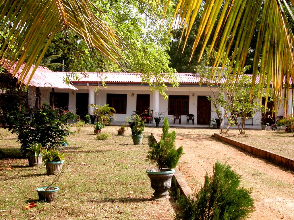 Sigiriya Kings Park Resort and Spa