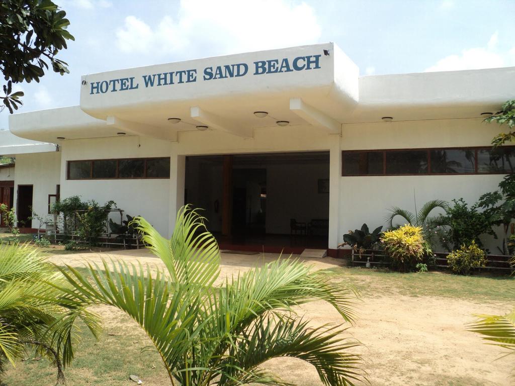 Hotel White Sand Beach