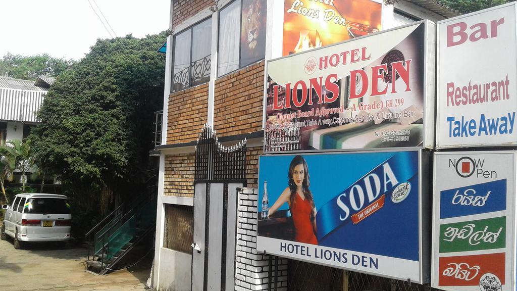 Hotel Lions Den and Lions D Restaurant