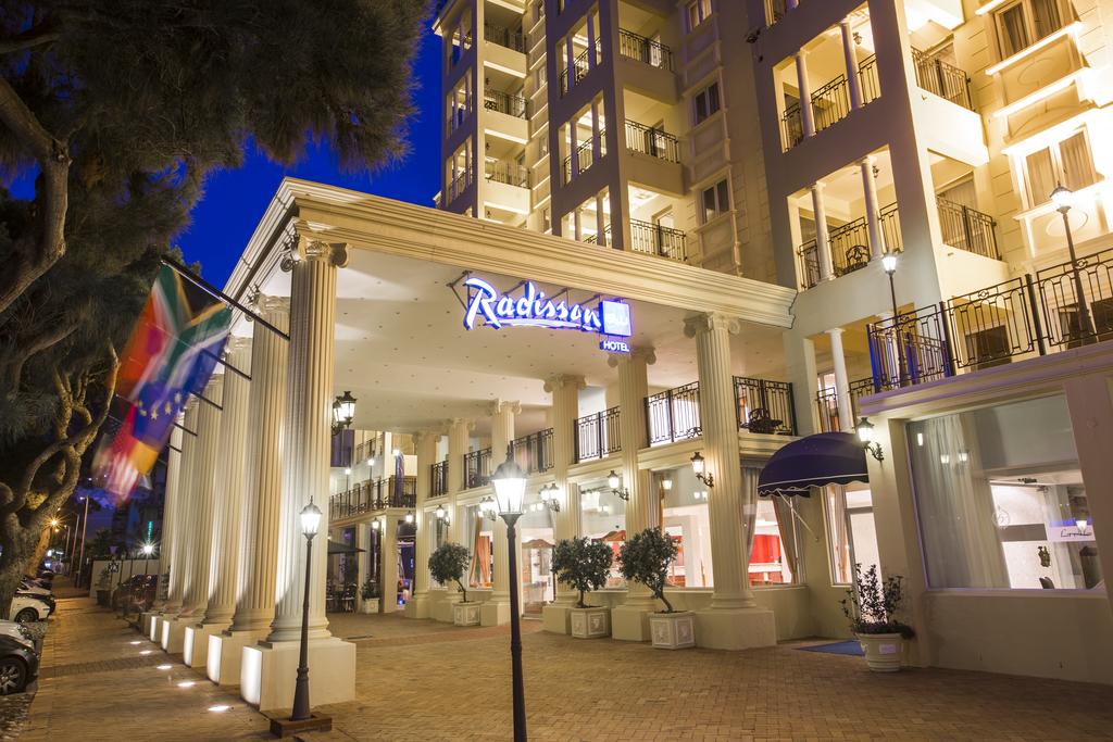 Radisson Blu Le Vendome Hotel