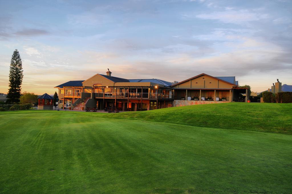 Devonvale Golf Lodge