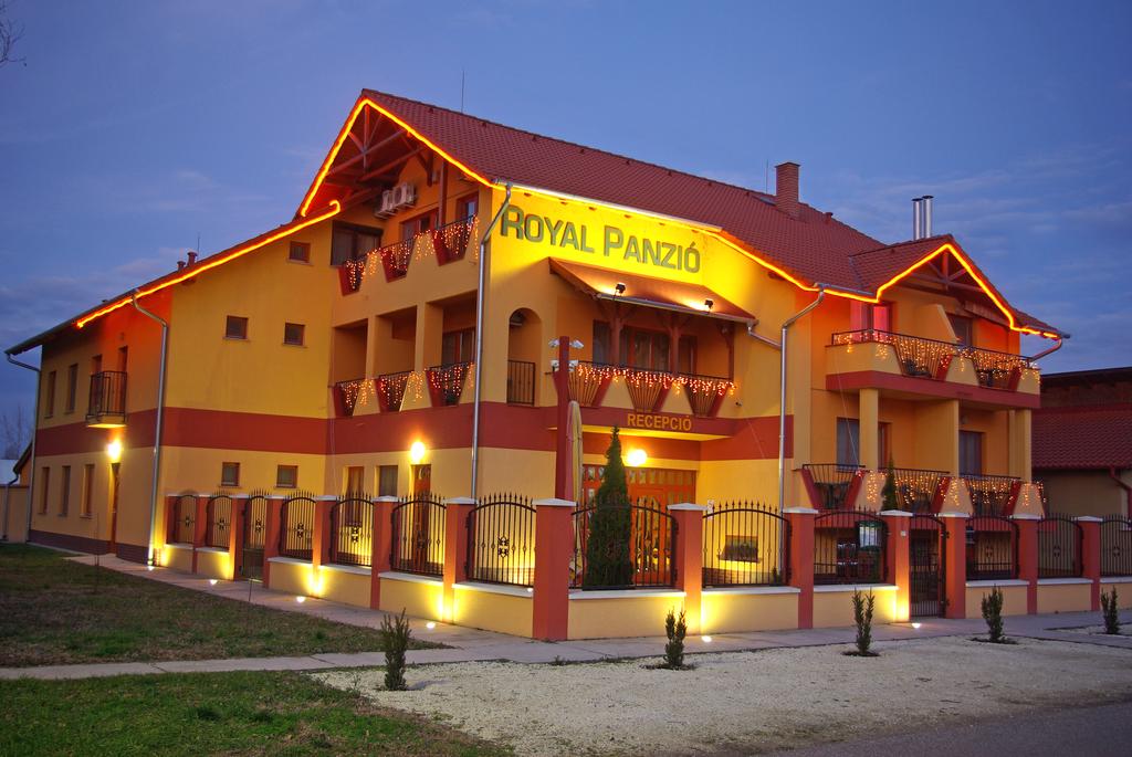 Cserkeszőlő Royal Panzió