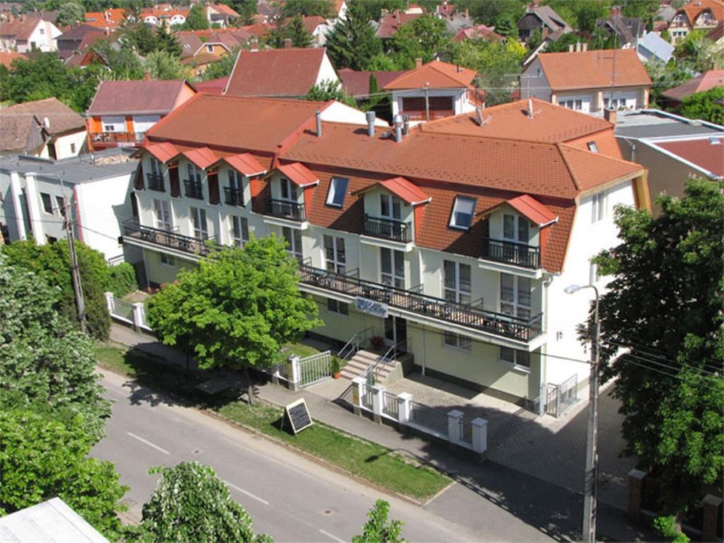 Hotel Kristály