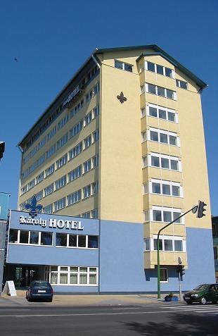 Károly Hotel