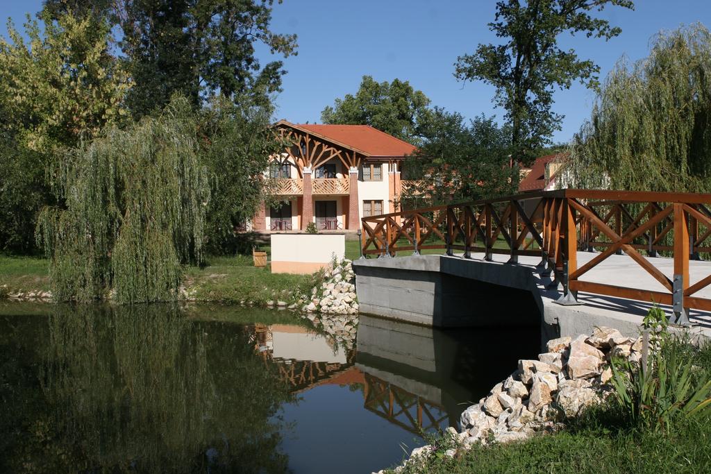 Zichy Park Hotel