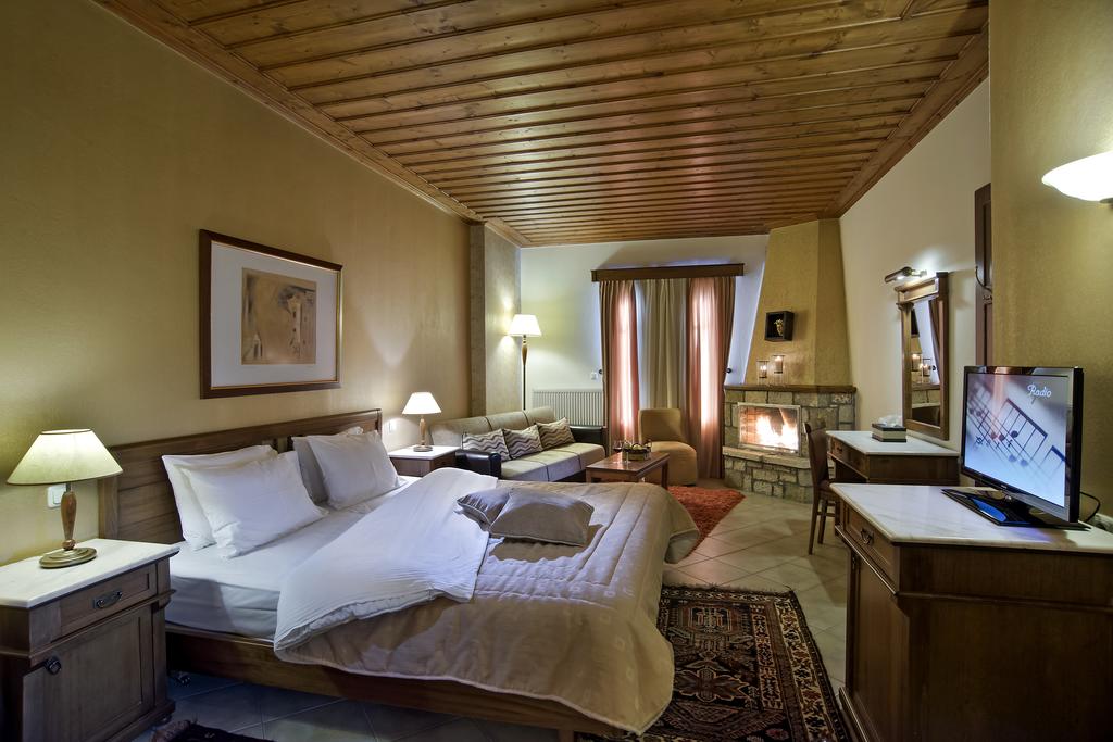 Alpen House Hotel and Suites