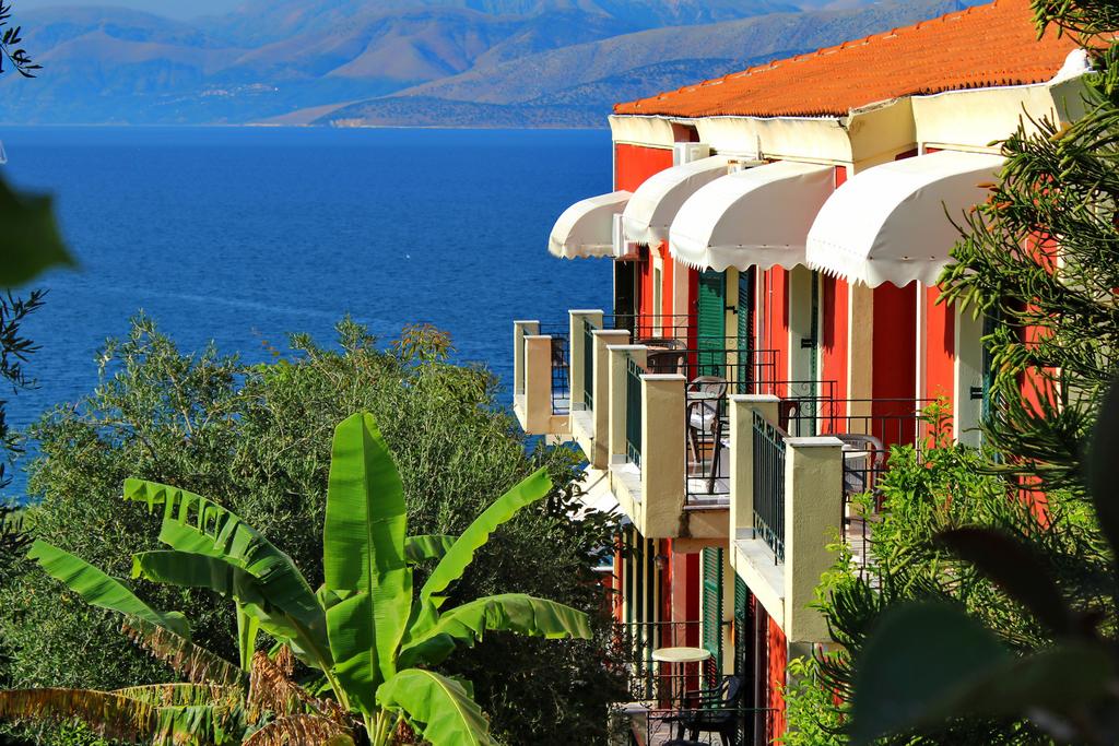 Apraos Bay Hotel