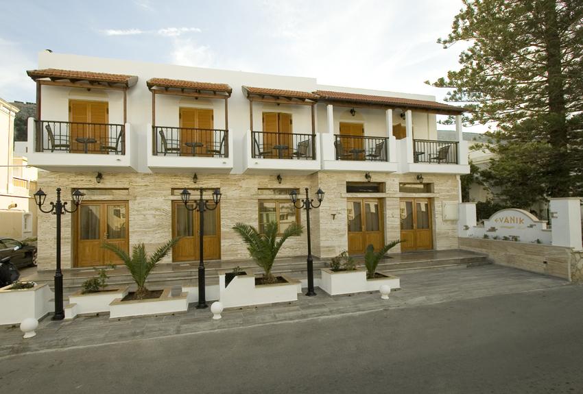 Evanik Hotel