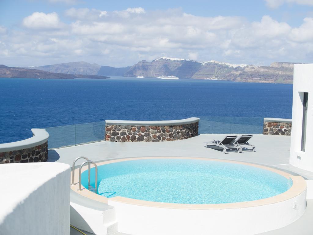 Ambassador Santorini Luxury Villas and Suites