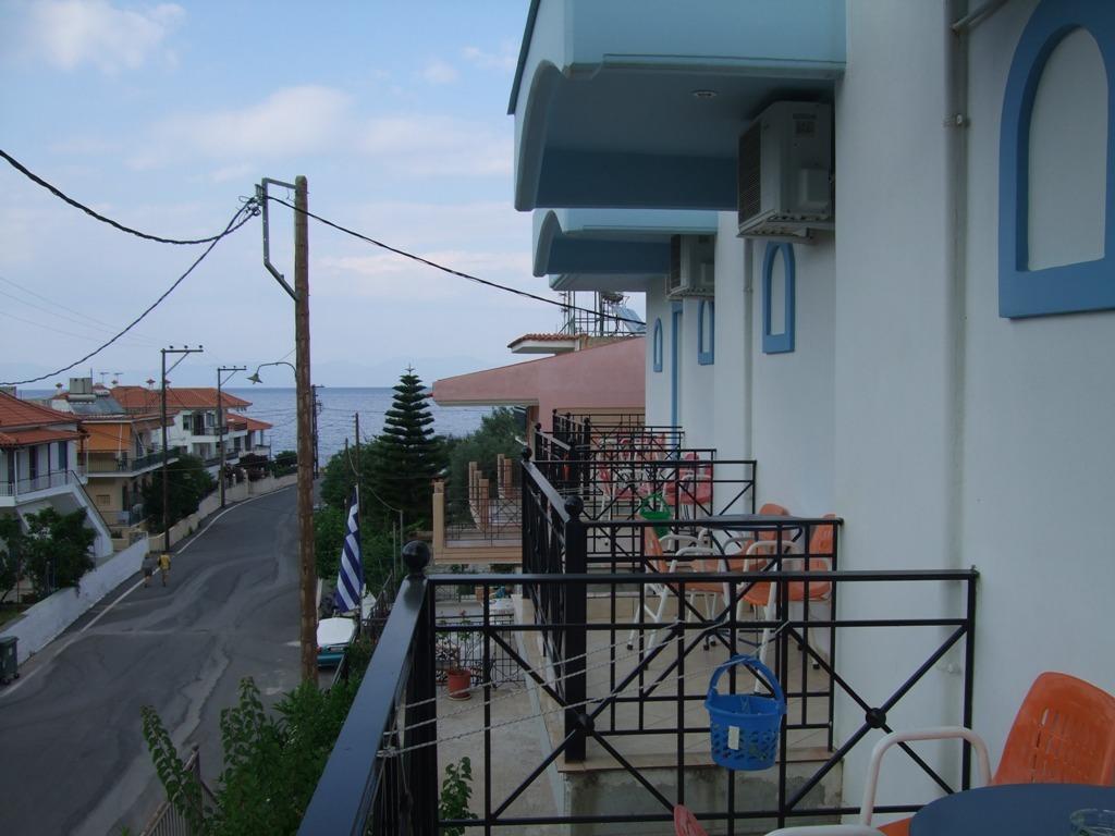 Tsakonia Hotel