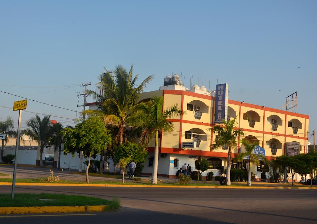 Hotel Las Fuentes