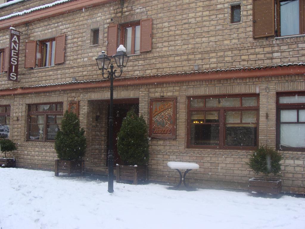 Anesis Hotel