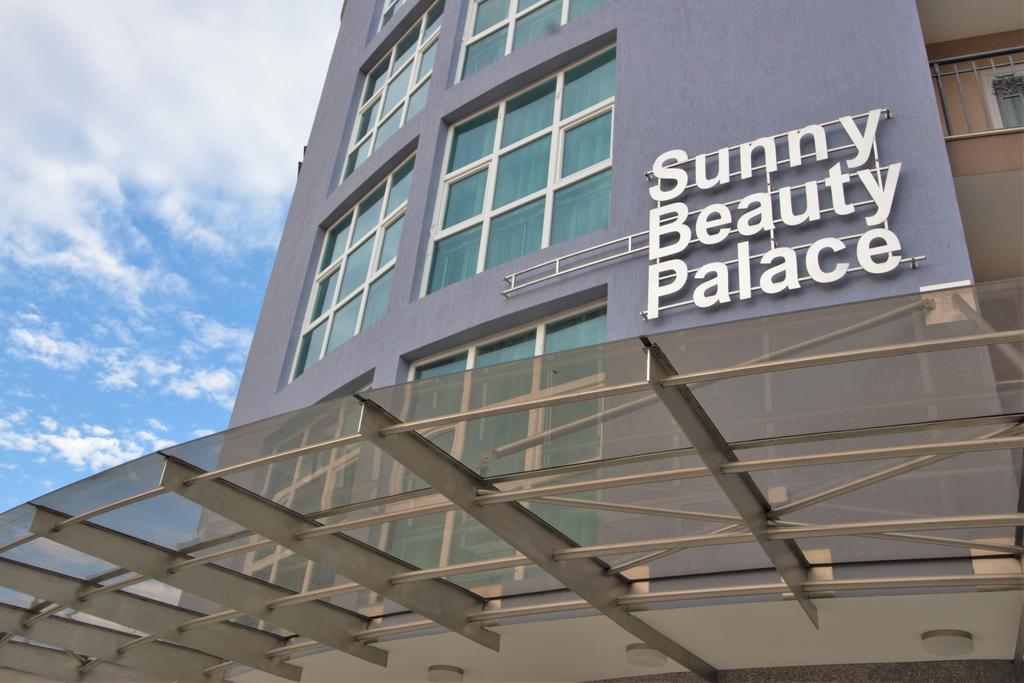 Sunny Beauty Palace Hotel