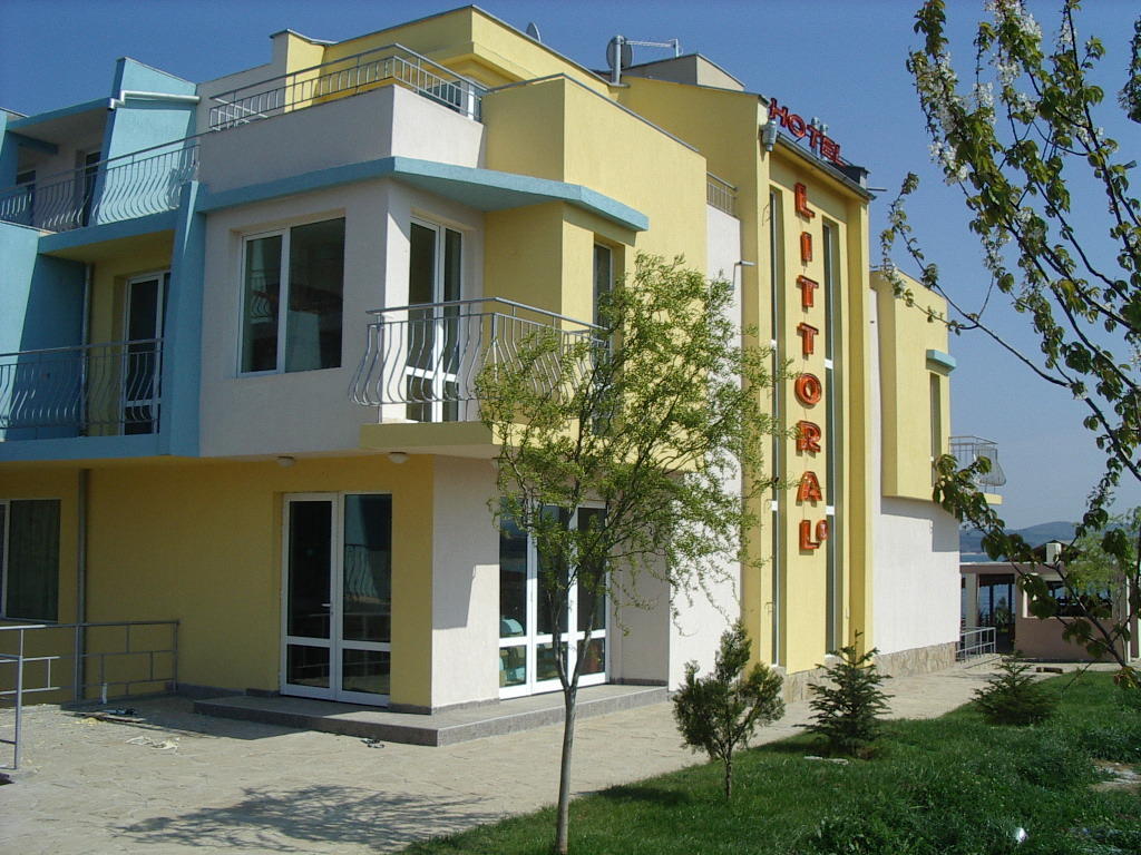 Family Hotel Littoral