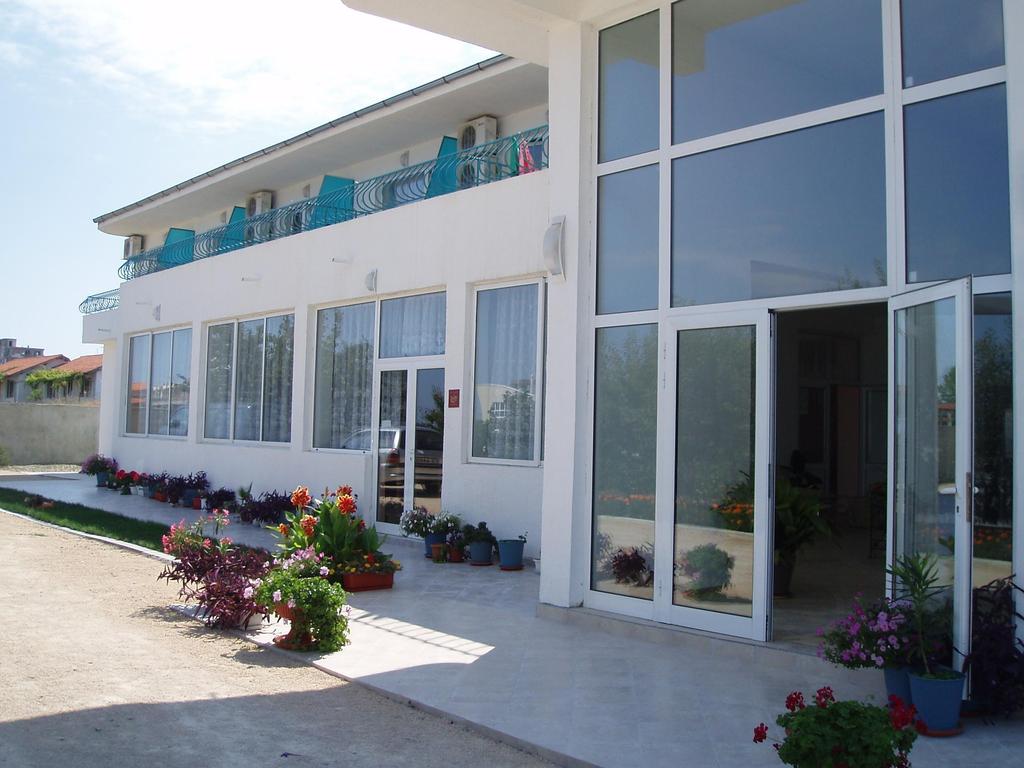 Sani Family Hotel