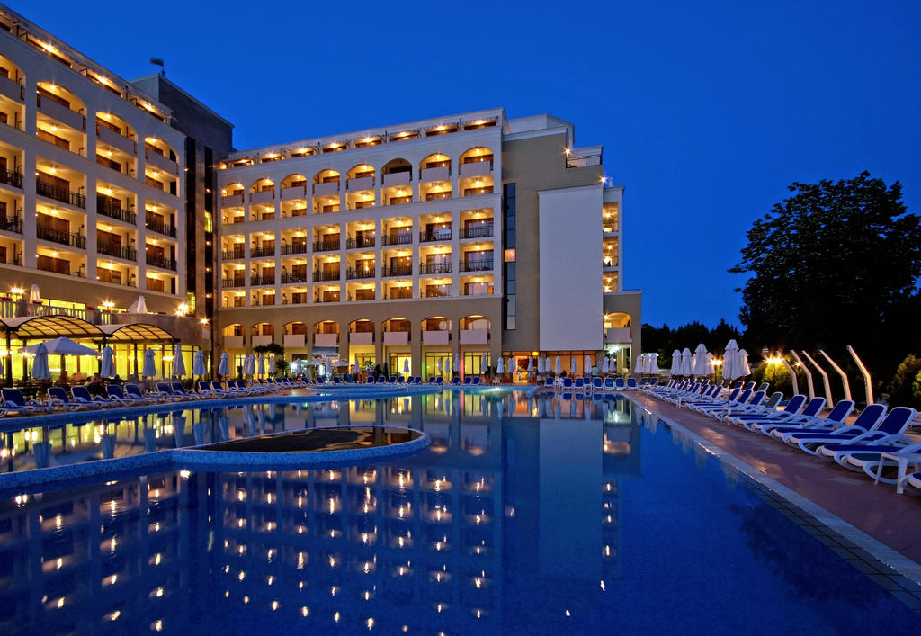 Sol Nessebar Mare Resort and Aquapark - All inclusive