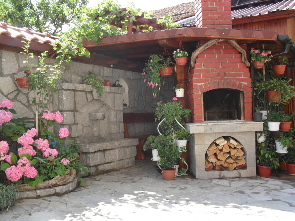 Family Hotel Nadejda