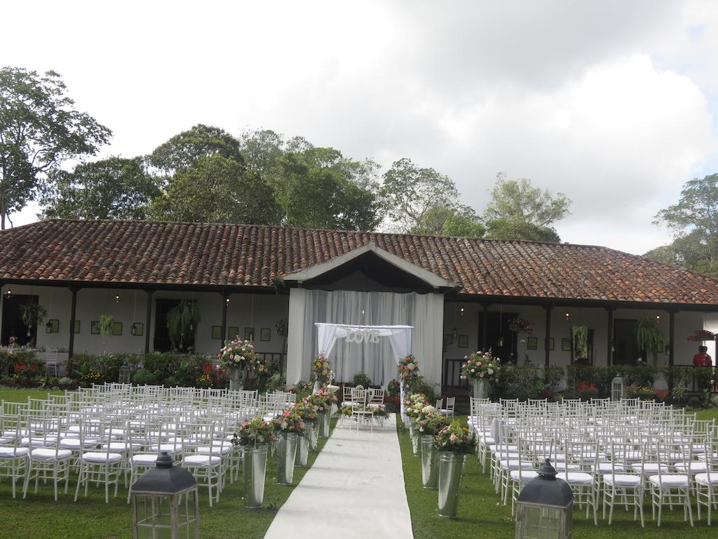 Hotel Hacienda El Roble