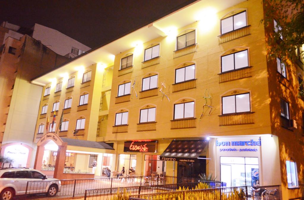 Hotel Pinares Plaza