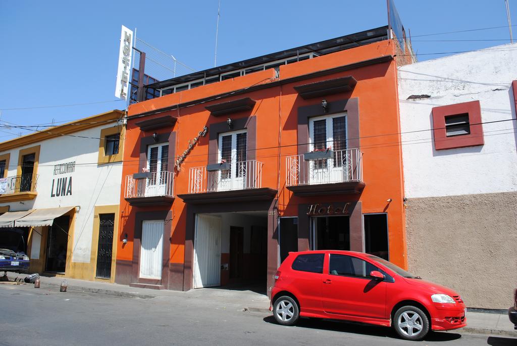 Hotel Jimenez