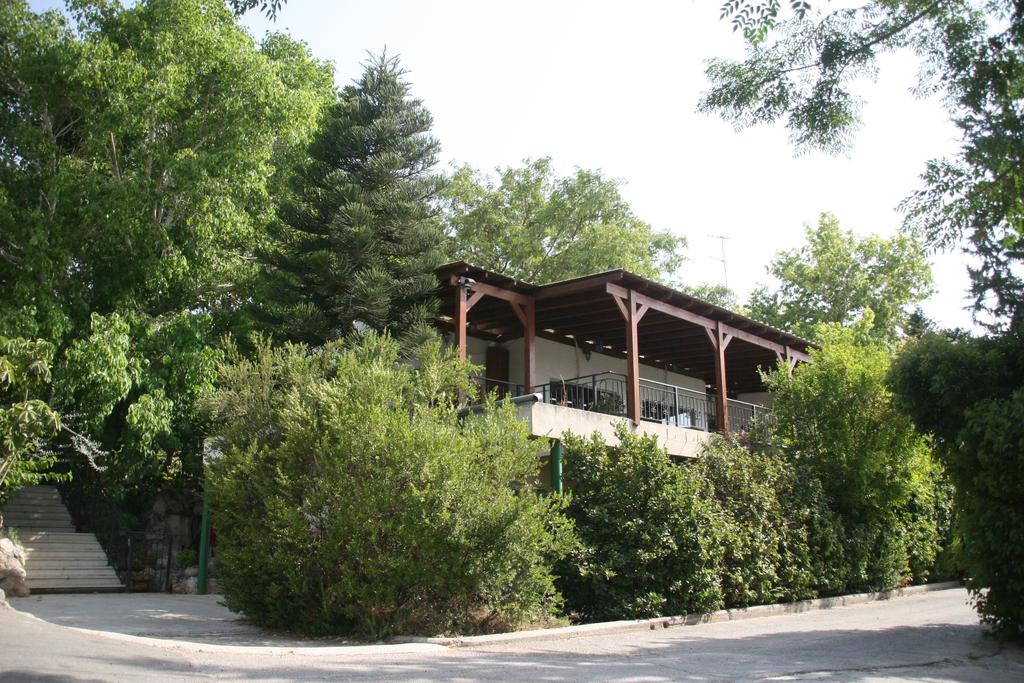 Neve Shalom Hotel