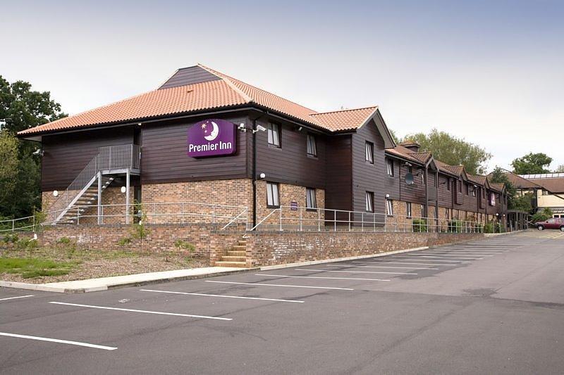 Premier Inn Chessington