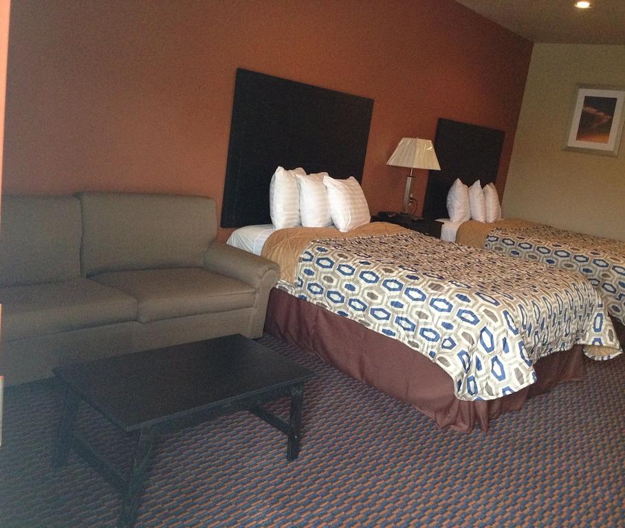 Budget Host Inn and Suites