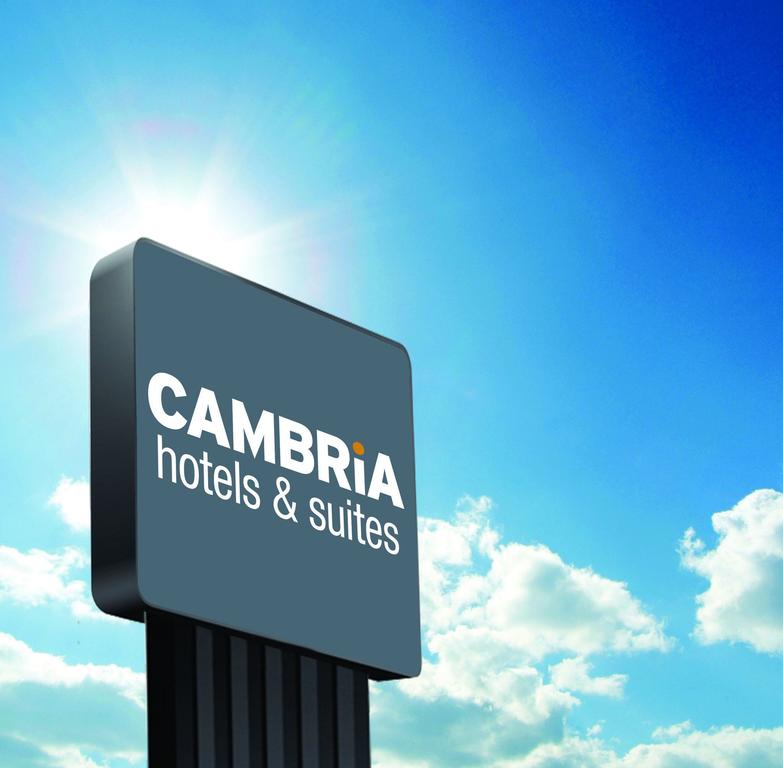 Cambria Hotel and Suites Newport