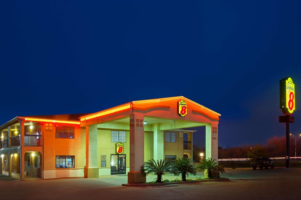 Super 8 Motel - San Antonio-Riverwalk Area