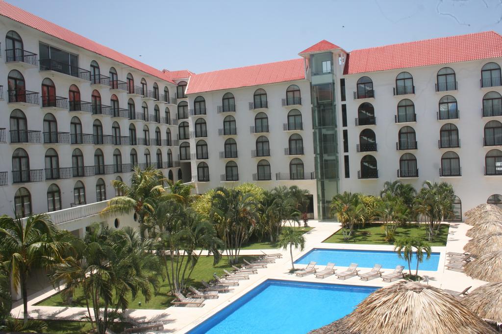 Hotel Caracol Plaza