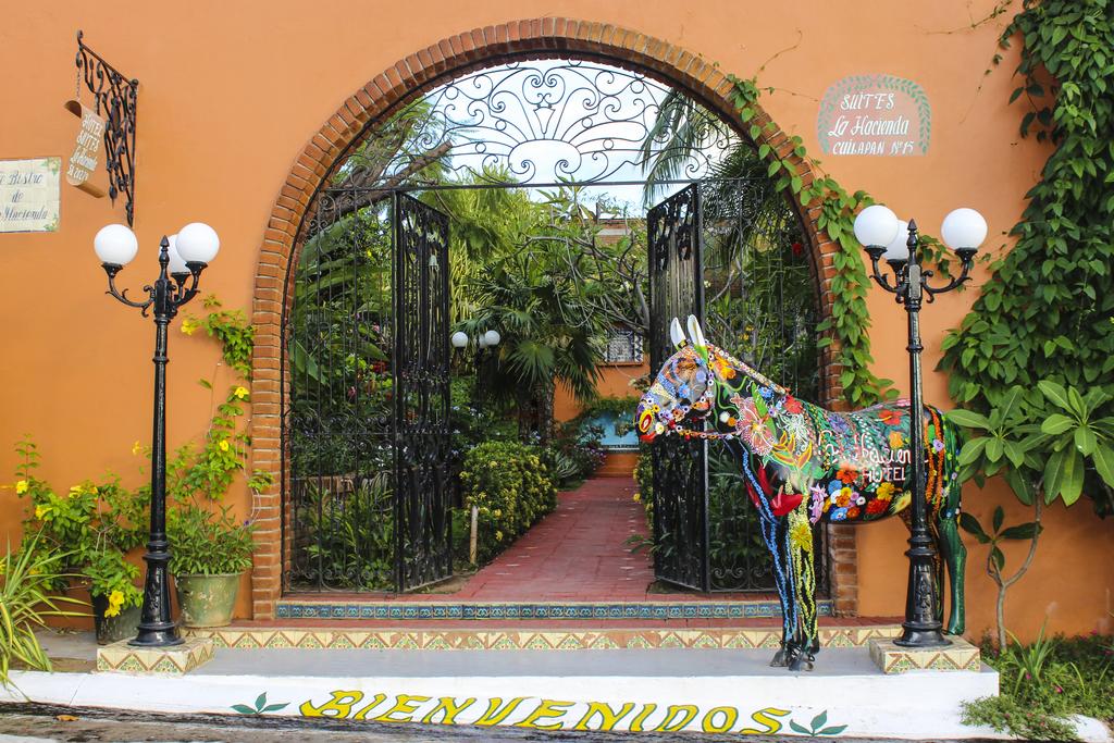 Suites La Hacienda