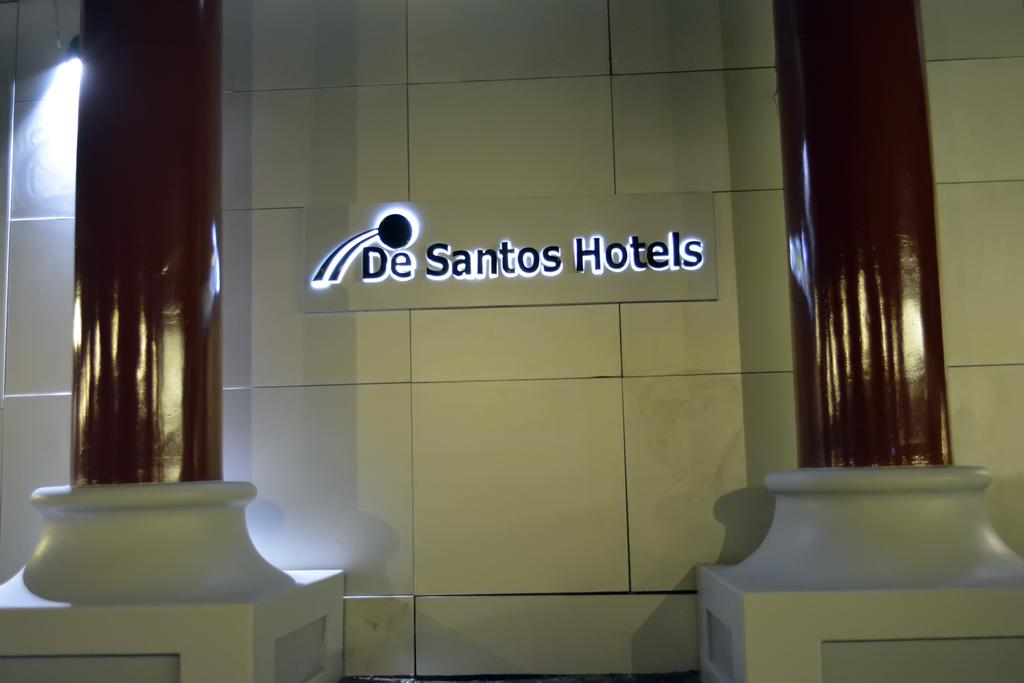 De Santos Hotel - Awka