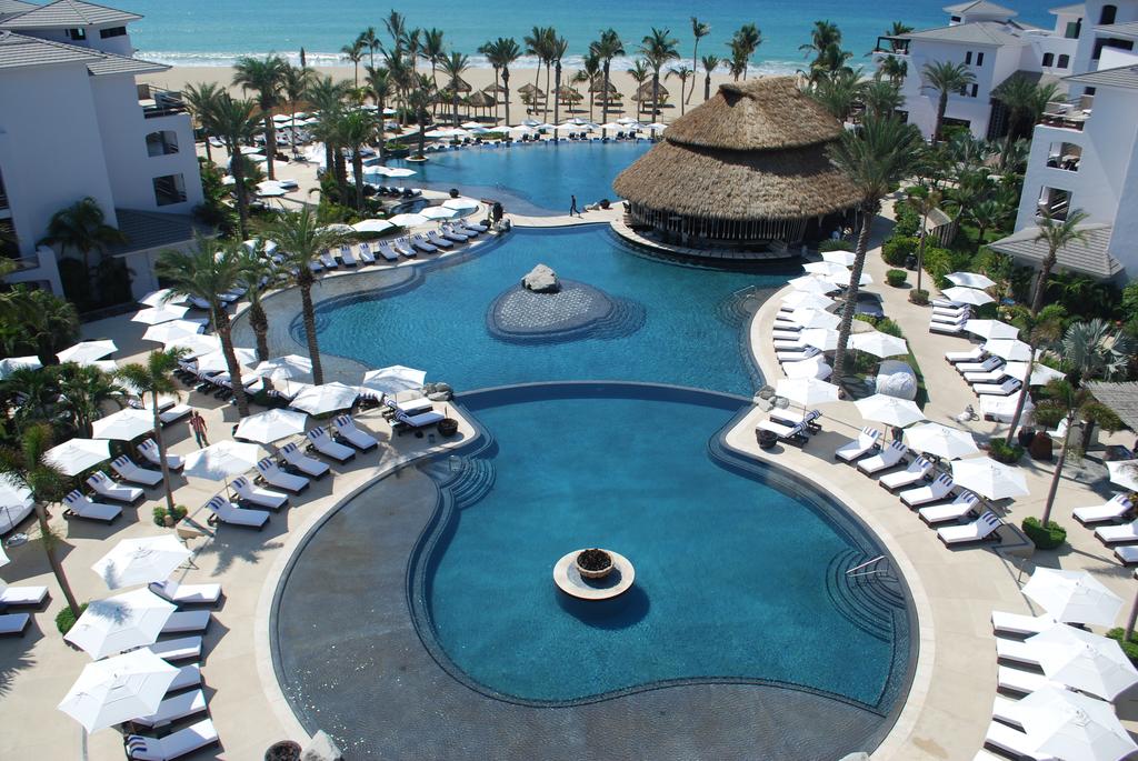 Cabo Azul Resort