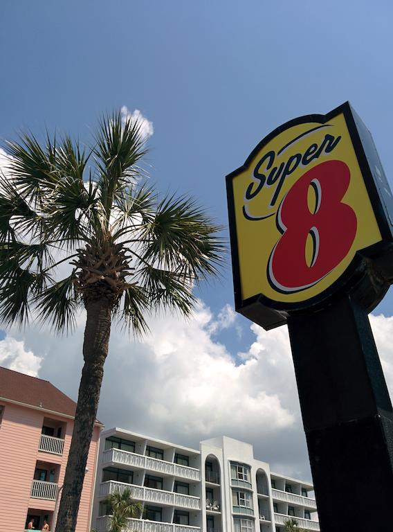 Super 8 Myrtle Beach Oceanfront