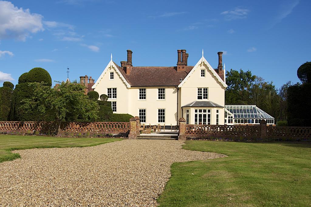 The Oaksmere Hotel