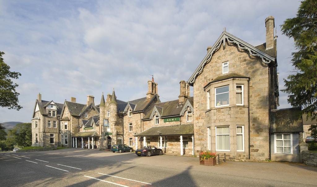 Invercauld Arms Hotel