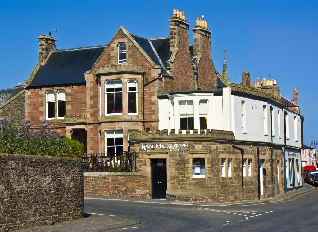 Royal Mackintosh Hotel