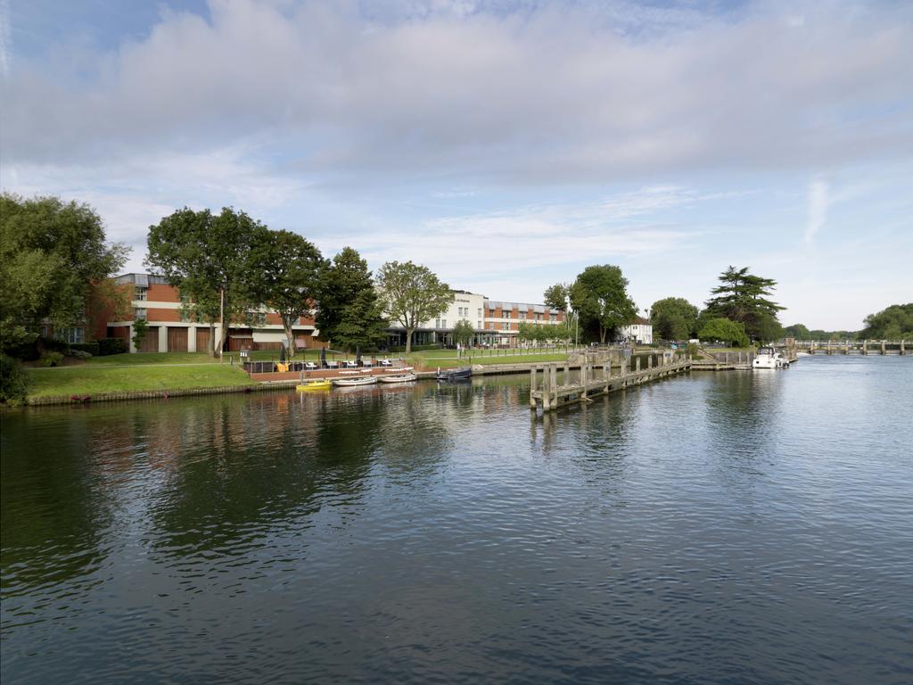 The Runnymede on Thames