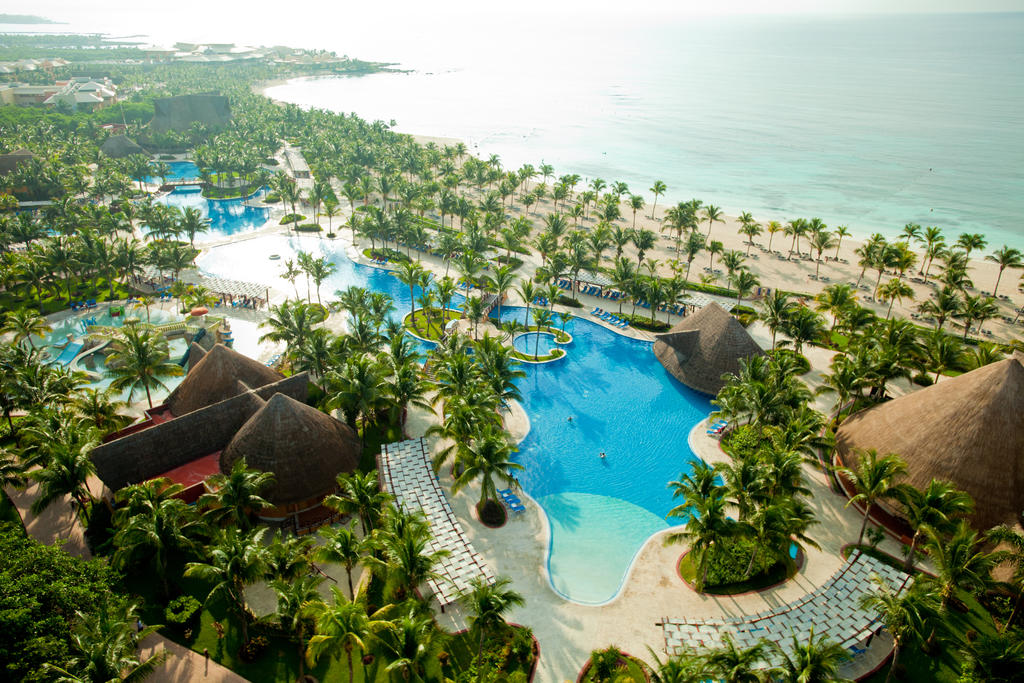 Barcelo Maya Colonial - All Inclusive