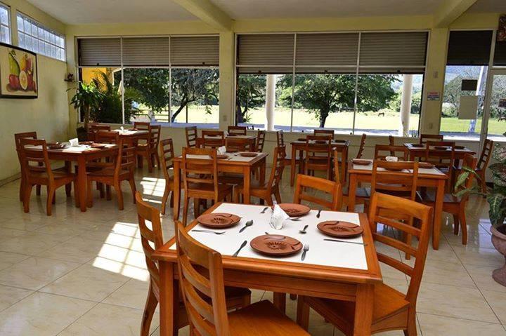 Hotel Campo Real Plus Tamasopo