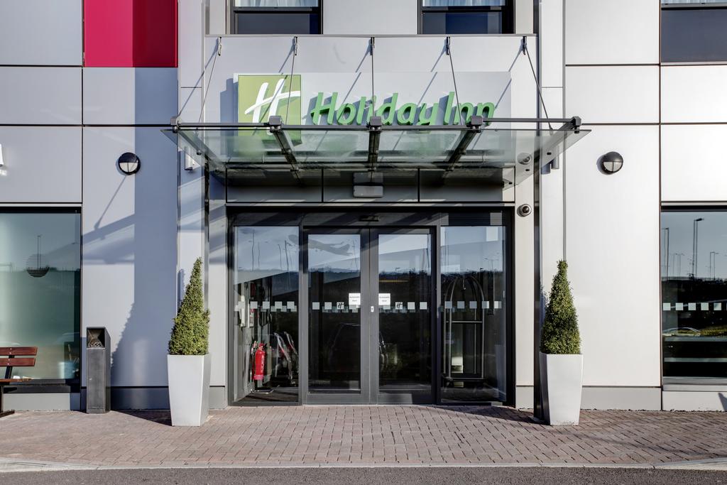 Holiday Inn Luton Airport