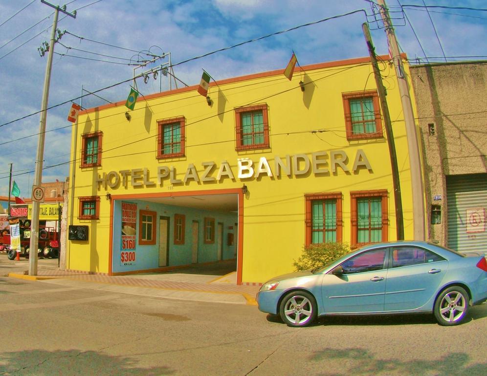 Hotel Plaza Bandera