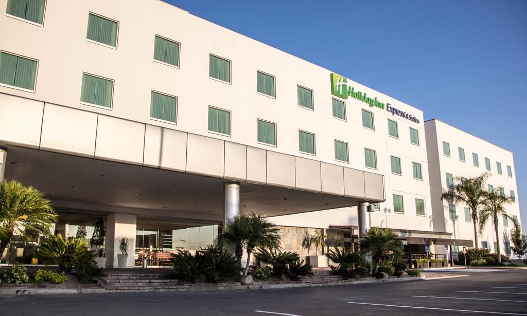 Holiday Inn Express and Suites Irapuato